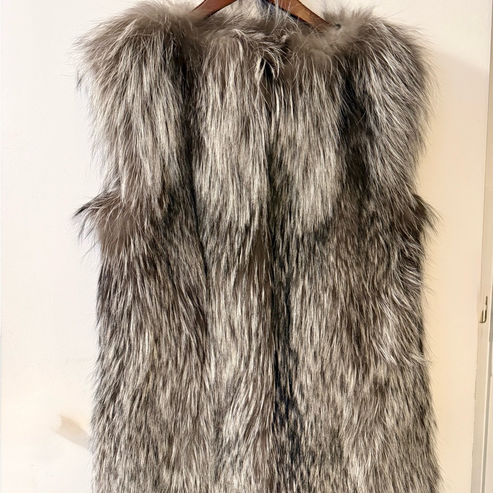 Mob Wife Era - Statement Fur Vest